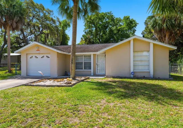 Photo 3 of Single family home for sale at 8704 Long Boat Ln, Hudson, FL 34667 | MLS# G5111067 | Listing updated on 2026-09-03