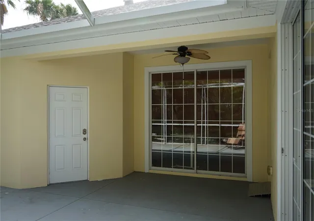 Photo 4 of House for sale at 201 Sunset Crst Ct, Apollo Beach, FL 33572 | MLS# TB8498120 | Listing updated on 2026-10-09