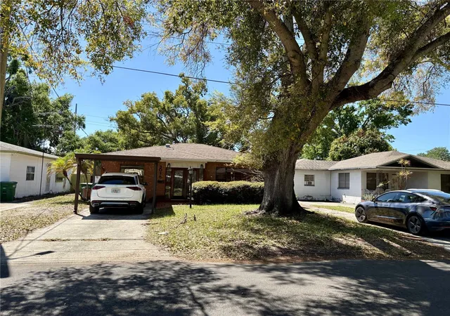 Homes for sale in Tampa, FL | 3018 W Aileen St, Tampa, FL 33607 | MLS# W7884867