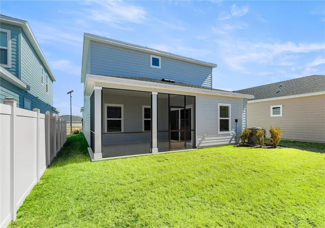 Photo 2 of Sale Pending at 8692 Sw 67th Circle, Ocala, FL 34476 | MLS# O6399519 | Listing updated on 2026-08-31