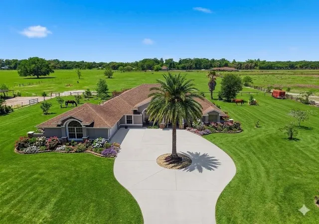 Photo 4 of Single family home for sale at 12764 County Rd 223, Oxford, FL 34484 | MLS# G5111074 | Listing updated on 2026-09-15