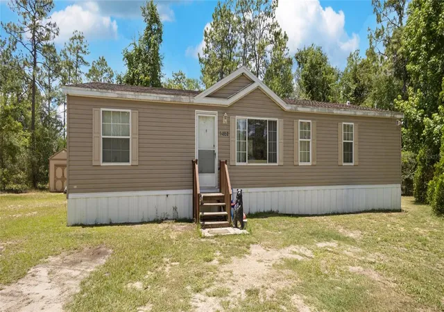 Homes for sale in Morriston, FL | 14050 Se 20 St, Morriston, FL 32668 | MLS# OM722884
