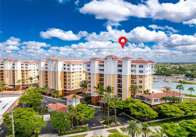 2nd image of 167 Tampa Ave E, VENICE, FL 34285