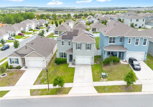 Photo 4 of Single family home for sale at 1854 Juneberry St, Clermont, FL 34715 | MLS# O6399542 | Listing updated on 2026-07-17