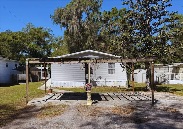 Homes for sale in Webster, FL | 11440 Cr 675W, Webster, FL 33597 | MLS# OM722890
