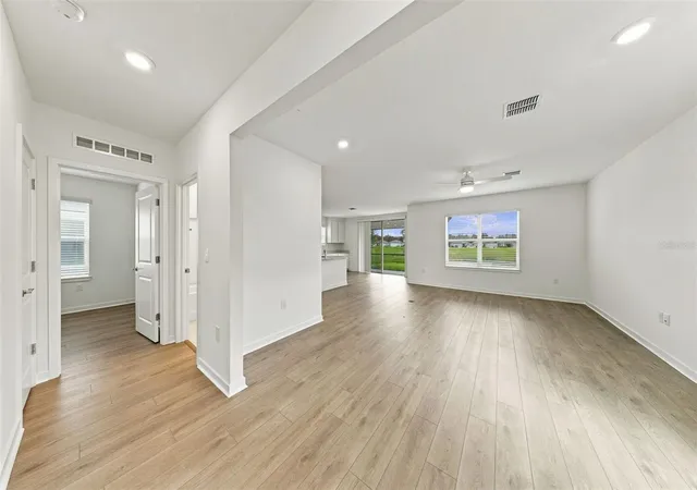 Photo 3 of Single family home for sale at 9185 Newmons Pl, Wildwood, FL 34785 | MLS# TB8498207 | Listing updated on 2026-09-30