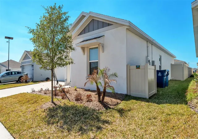 3rd image of 1624 Marksman Rd, Eagle Lake, FL 33839 | MLS# L4961139