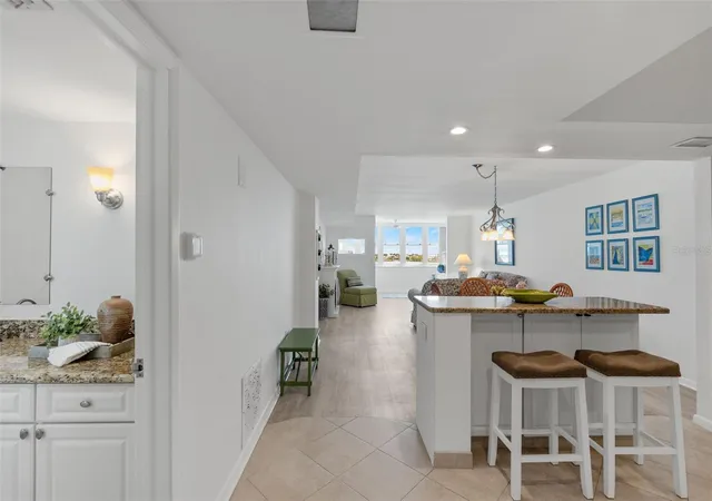 Listing Photo 5 - Condo for sale in building located at 5130 Brittany Dr S, St. Petersburg, FL 33715 - Unit #505