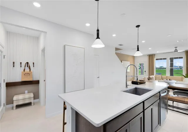 4th image of 10650 Evening Star Street, Orlando, FL 32829 | MLS# O6399569