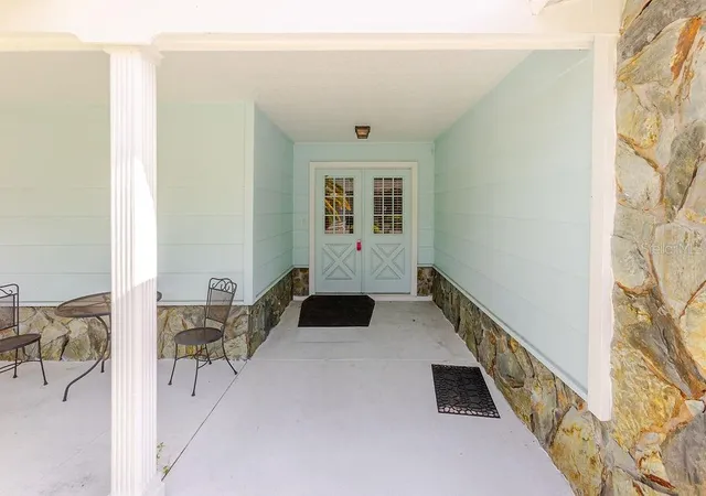 Photo 4 of Single family home for sale at 6402 Ocean Pines Ln, Spring Hill, FL 34606 | MLS# W7884871 | Listing updated on 2026-05-15