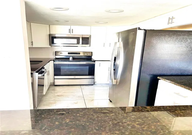Photo 2 of Condo for sale at 2583 Countryside Blvd #3309, Clearwater, FL 33761 | MLS# O6399575 | Listing updated on 2026-10-03