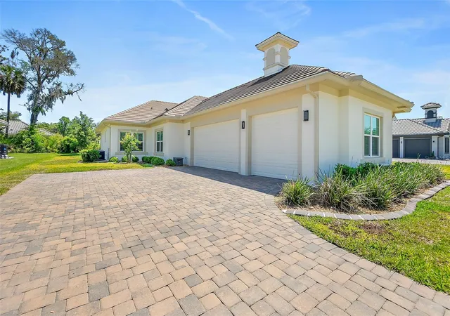 4th image of 74 New Leatherwood Dr, Palm Coast, FL 32137 | MLS# FC317789