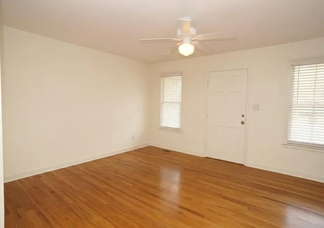 3rd image of 305 S Audubon Ave, Tampa, FL 33609 | MLS# TB8498265