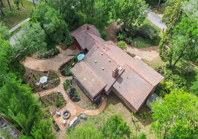 Photo 2 of Single family home for sale at 295 Frances Cir, Altamonte Springs, FL 32701 | MLS# S5147940 | Listing updated on 2026-10-17