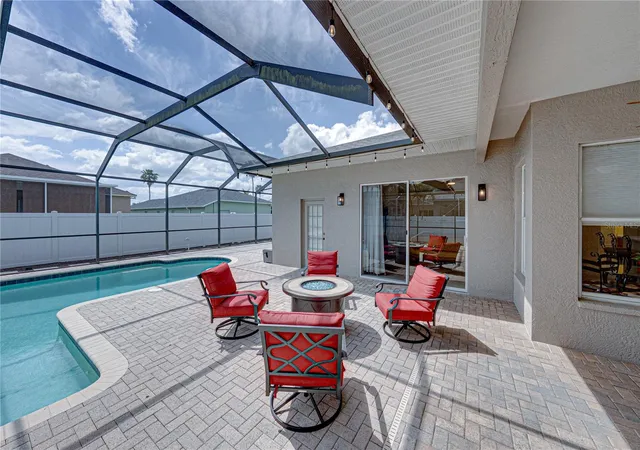 4th image of 1542 Swamp Rose Ln, Trinity, FL 34655 | MLS# TB8498271