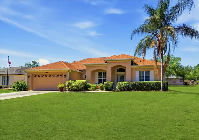 Homes for sale in Grand Island, FL | 12929 Regiment Dr, Grand Island, FL 32735 | MLS# G5111086