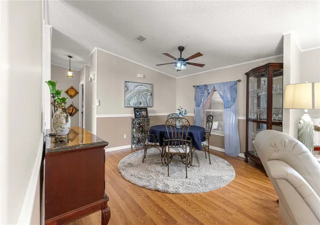 Photo 4 of Manufactured home for sale at 9630 SE 165th Lane, Summerfield, FL 34491 | MLS# OM722898 | Listing updated on 2026-09-26
