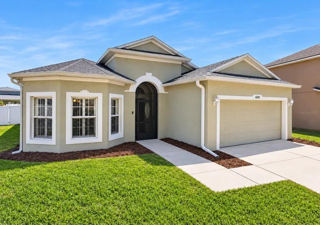 Single family home for sale at 6220 Beldon Dr, MOUNT DORA, FL 32757 | MLS# G5111094