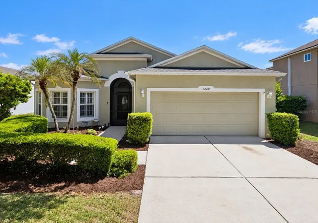 Single family home for sale at 6220 Beldon Dr, MOUNT DORA, FL 32757 | MLS# G5111094