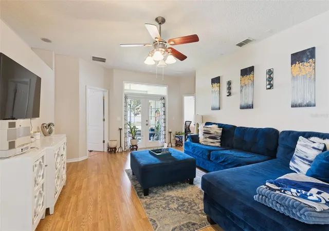 4th image of 6220 N Beldon Dr, Mount Dora, FL 32757 | MLS# G5111094