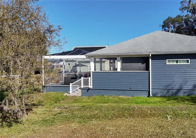 42nd image of 264 S Central Ave, Umatilla, FL 32784 | MLS# G5111097