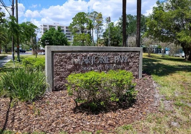 Homes for sale in Tampa, FL | 91 Davis Boulevard, Tampa, FL 33606 | Houzeo