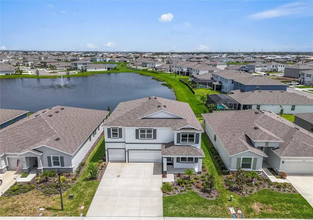 Homes for sale in Lakewood Ranch, FL | 18015 Fattoria Terrace, Lakewood Ranch, FL 34211 | MLS# A4690243
