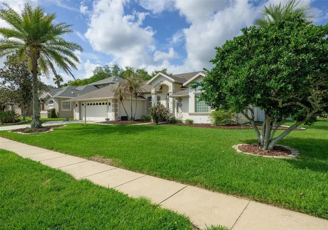 Photo 3 of Single family home for sale at 6282 Paradise Is Ct, Port Orange, FL 32128 | MLS# FC317795 | Listing updated on 2026-09-25