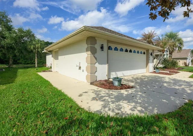Photo 4 of Single family home for sale at 6282 Paradise Is Ct, Port Orange, FL 32128 | MLS# FC317795 | Listing updated on 2026-09-25