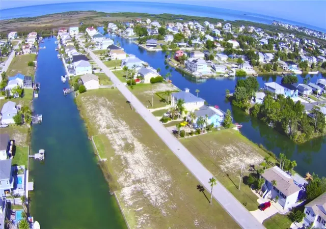 Homes for sale in Hernando Beach, FL | 4034 Amberjack Dr, Hernando Beach, FL 34607 | MLS# W7884878