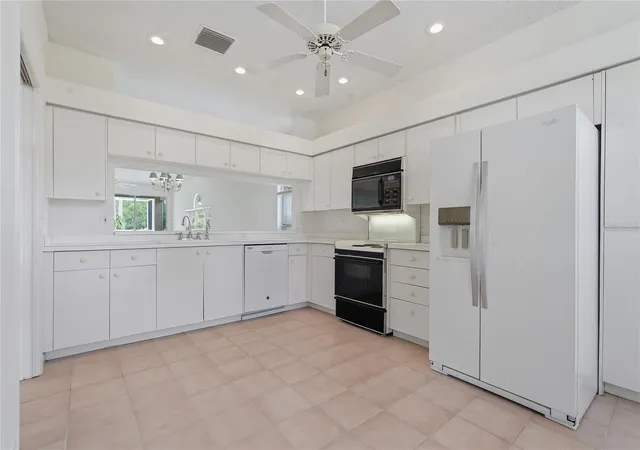 5th image of 1186 Dartford Dr, Tarpon Springs, FL 34688 | MLS# W7884879