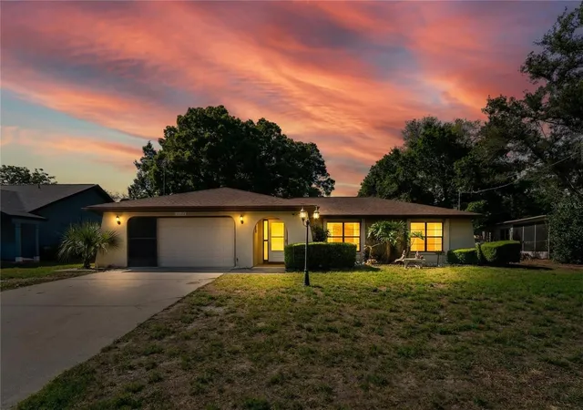 Photo 3 of Single family home for sale at 11122 Maderia St, Spring Hill, FL 34609 | MLS# W7884880 | Listing updated on 2026-10-06