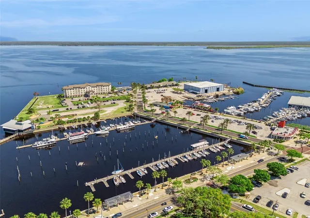 21st image of 215 Magnolia Ave, Sanford, FL 32771 | MLS# O6399658