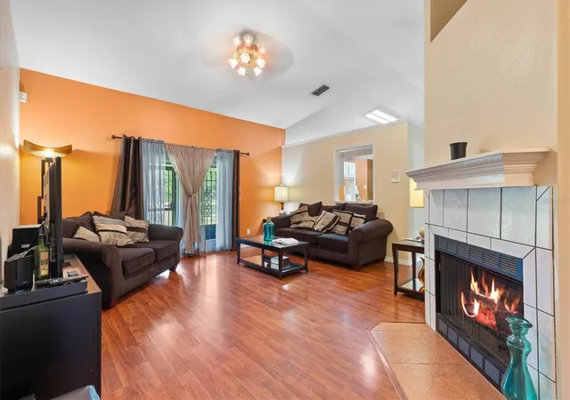 3rd image of 7175 County Road 213, Wildwood, FL 34785 | MLS# G5111101