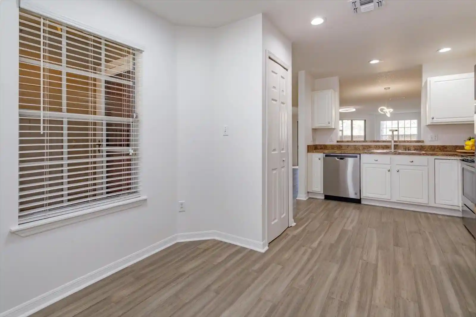 13th image of 671 Post Oak Cir, ALTAMONTE SPRINGS, FL 32701