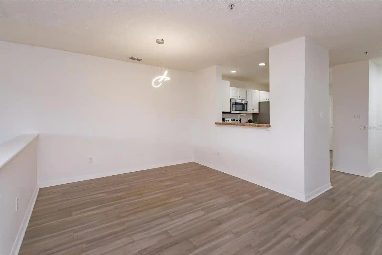14th image of 671 Post Oak Cir, ALTAMONTE SPRINGS, FL 32701