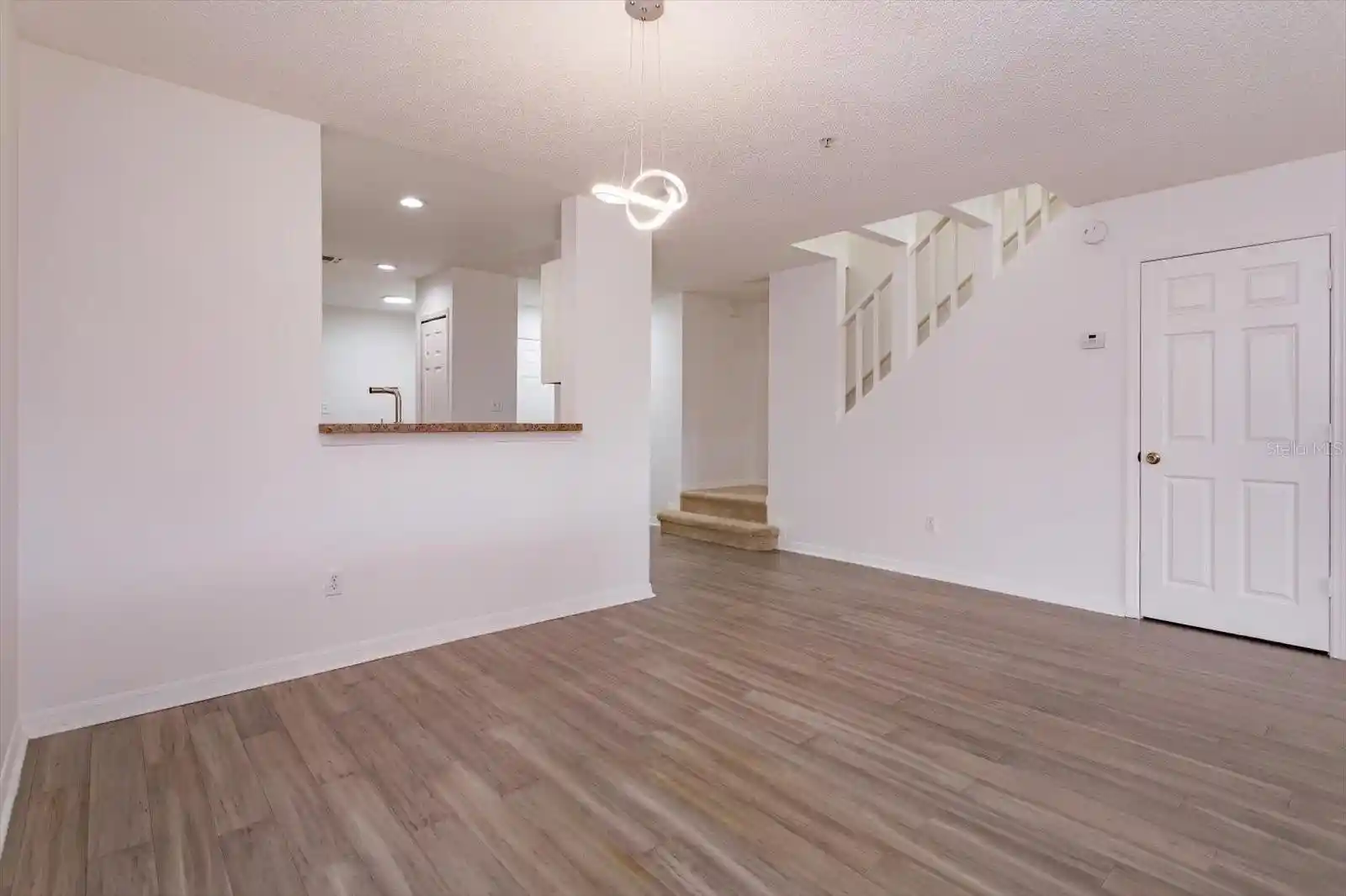 19th image of 671 Post Oak Cir, ALTAMONTE SPRINGS, FL 32701