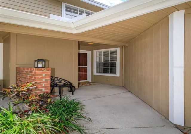 5th image of 671 Post Oak Cir, ALTAMONTE SPRINGS, FL 32701