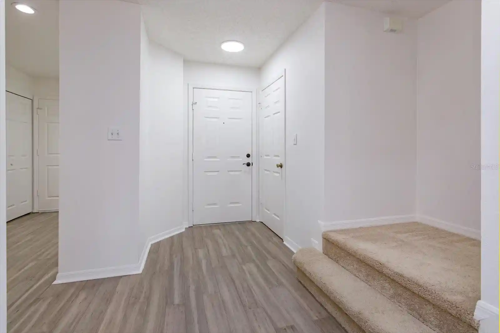 6th image of 671 Post Oak Cir, ALTAMONTE SPRINGS, FL 32701