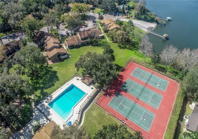 2nd image of 671 Post Oak Cir, ALTAMONTE SPRINGS, FL 32701
