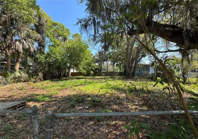 5th image of 1127 Martha Dr, Daytona Beach, FL 32114 | MLS# V4948538