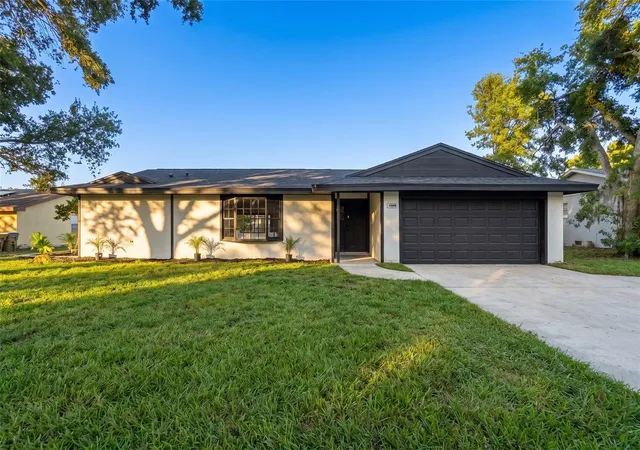 Photo 1 of Single family home for sale at 2661 Ellen Ave, Kissimmee, FL 34744 | MLS# O6399716 | Listing updated on 2026-10-08