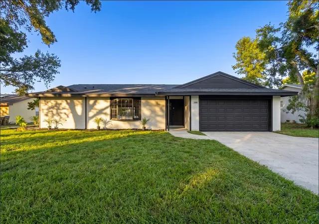 Single family home for sale at 2661 Ellen Ave, KISSIMMEE, FL 34744 | MLS# O6399716
