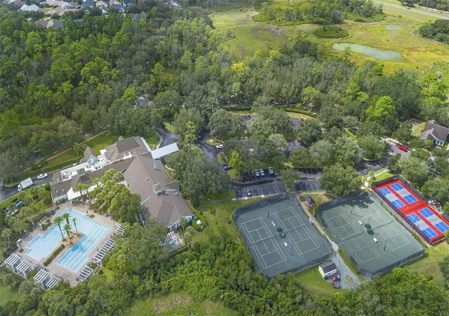 35th image of 103 Old Moss Cir, Deland, FL 32724 | MLS# V4948545