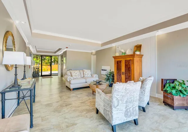 5th image of 350 S Polk Dr, Sarasota, FL 34236