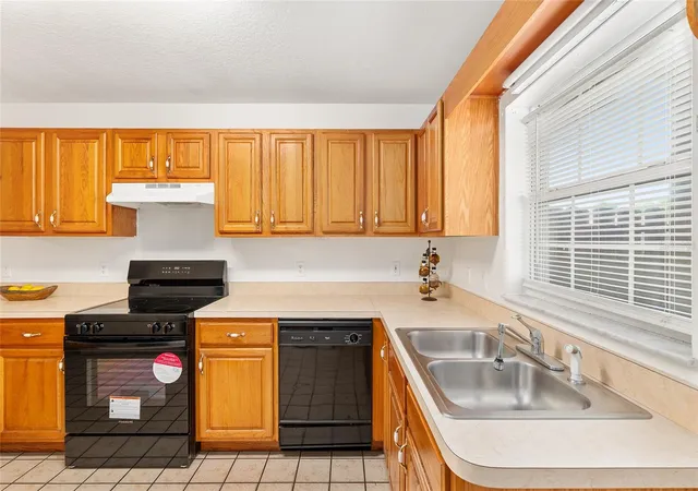5th image of 11191 Se 55Th Avenue Rd #401, Belleview, FL 34420 | MLS# OM722926