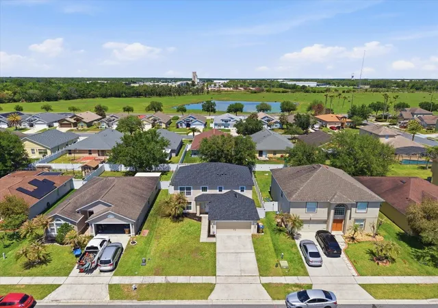 39th image of 2126 Blackstone Landing Dr, Kissimmee, FL 34758 | MLS# O6399765