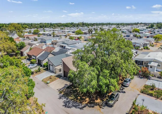 3rd image of 7300 Bellows Falls Ln, Hudson, FL 34667 | MLS# TB8498507