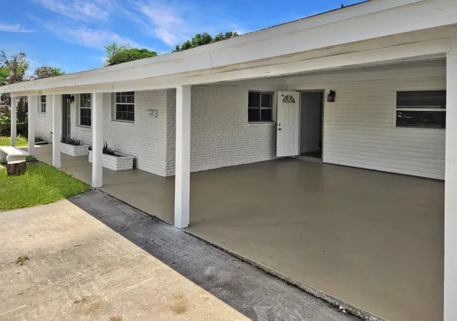 Photo 3 of Single family home for sale at 430 Santiago Ave, Orlando, FL 32807 | MLS# O6399783 | Listing updated on 2026-09-12