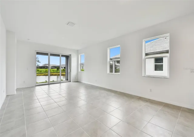 5th image of 18185 Cherished Loop, Bradenton, FL 34211 | MLS# R4911070